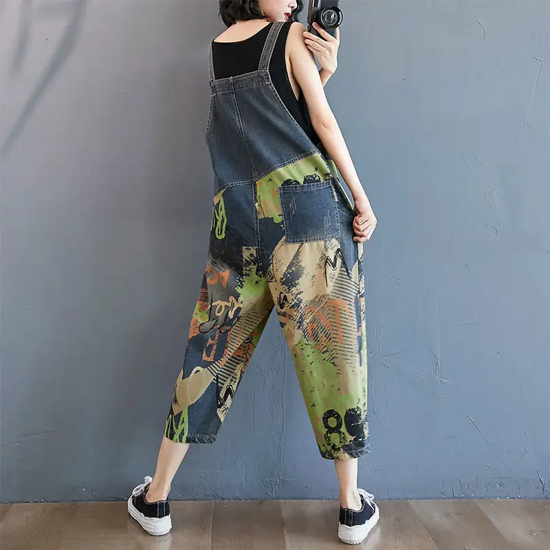 

New High Quality M-XXL Women Denim Large Size Loose Cropped Overalls Women Casual Oversize Printed Stitching Retro Jumpsuit