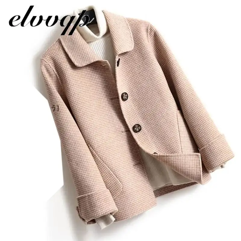 Женское Короткое шерстяное пальто в клетку однобортное зимнее из чистой шерсти с