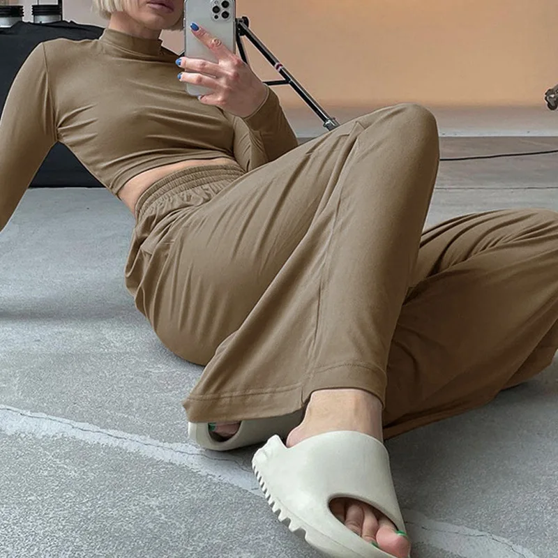 

Solid Tracksuit Women Two Piece Set Long Sleeve Crop Top And Wide Leg Pants Sports Jogging Suit 2022 New Autumn Winter Outfits