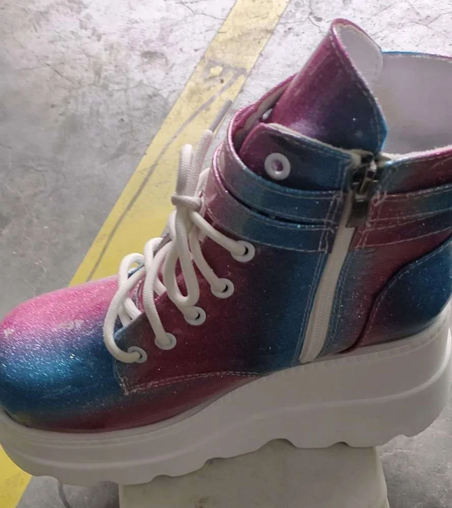 High Cut нить градиент кроссовки на танкетке с высоким каблуком спортивные Для