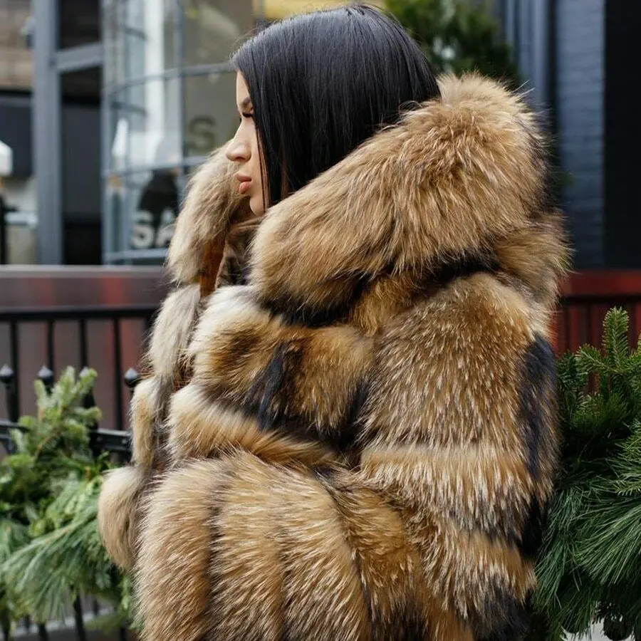 Winter Fashion Natural Raccoon Dog Fur Coat with Big Hood Thick Warm Fur Overcoats Luxury Trendy Women Genuine Fur Jacket Short enlarge