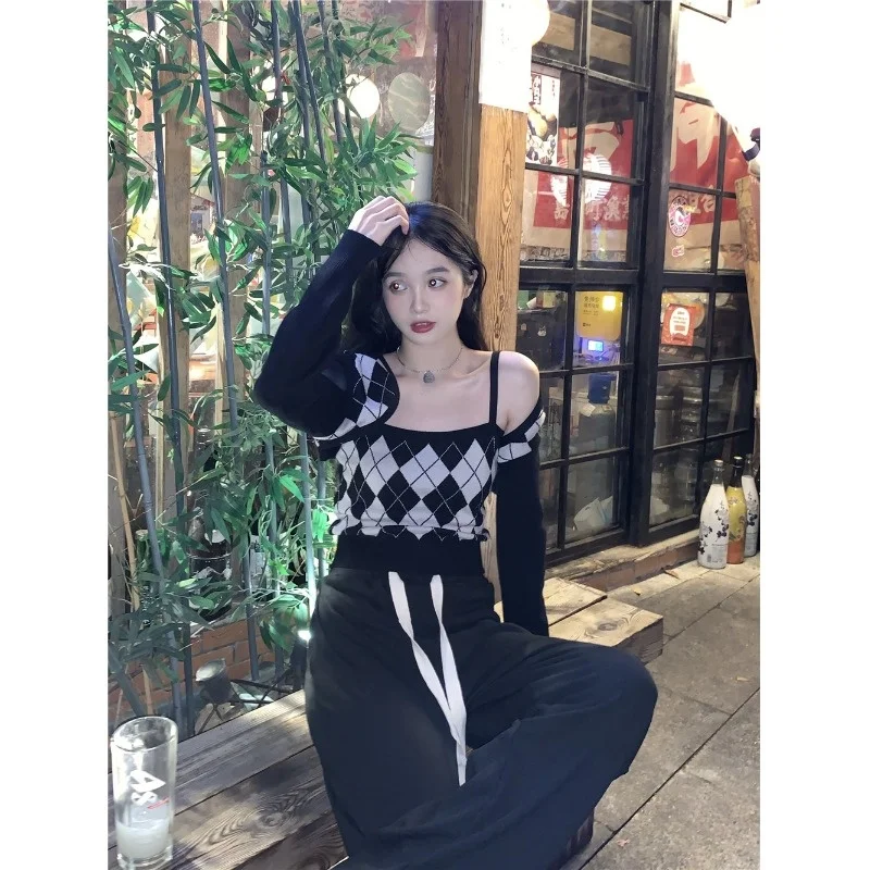 Трикотажный жилет с ромбовидными подтяжками внутри новый короткий кардиган