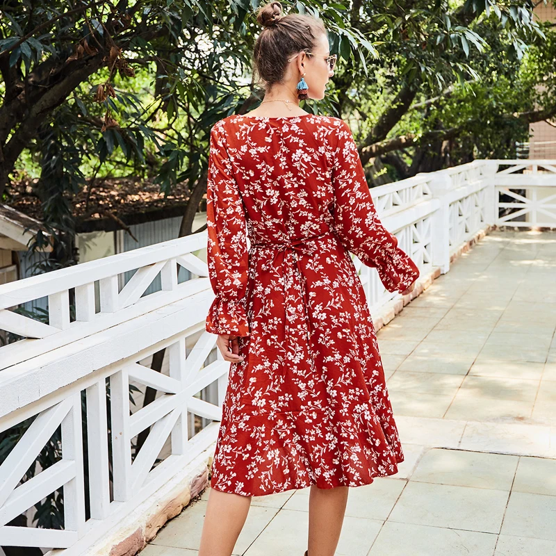 Весеннее платье с цветочным принтом сексуальное v-образным вырезом и