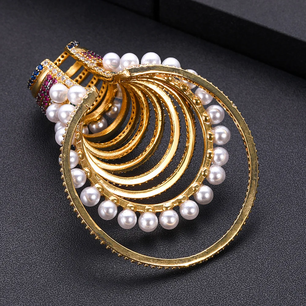 Женские серьги-клипсы с фианитами на средний восток | Украшения и аксессуары