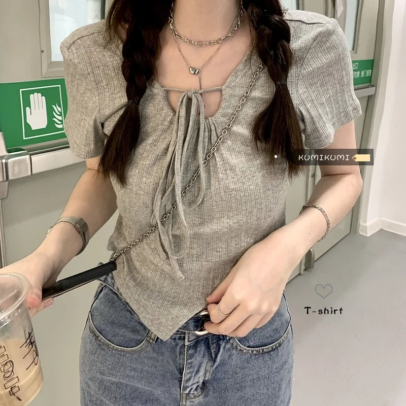 

Design Sense Grey Short Sleeve T-shirt Women's Summer Short Irregular Bottomed Shirt Slim Spice Girl Strap Ins Top Fashion