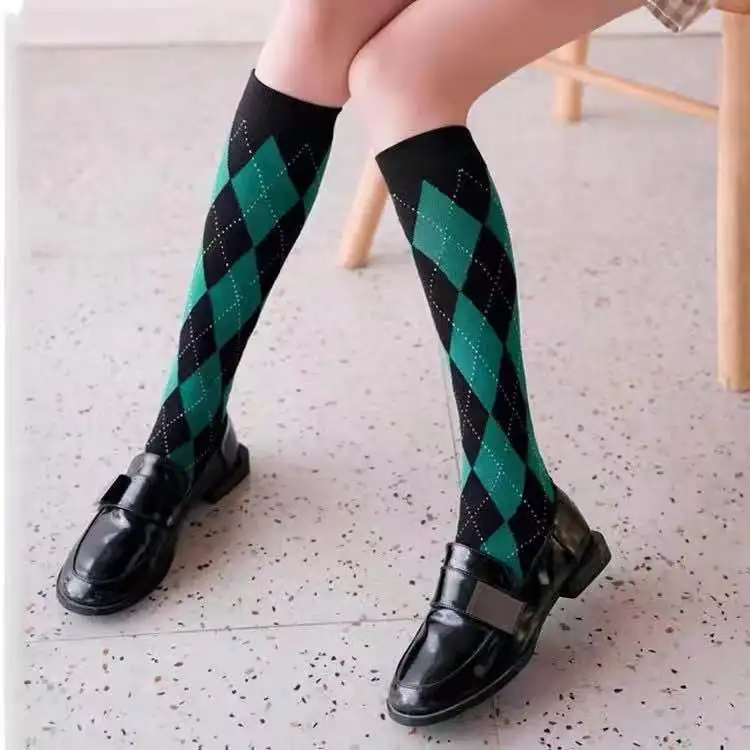 

Warm Plaid Long Stocking Fashion Argyle Knee Socks Women Cotton Thigh High Over The Knee Stockings for Ladies Black White Navy