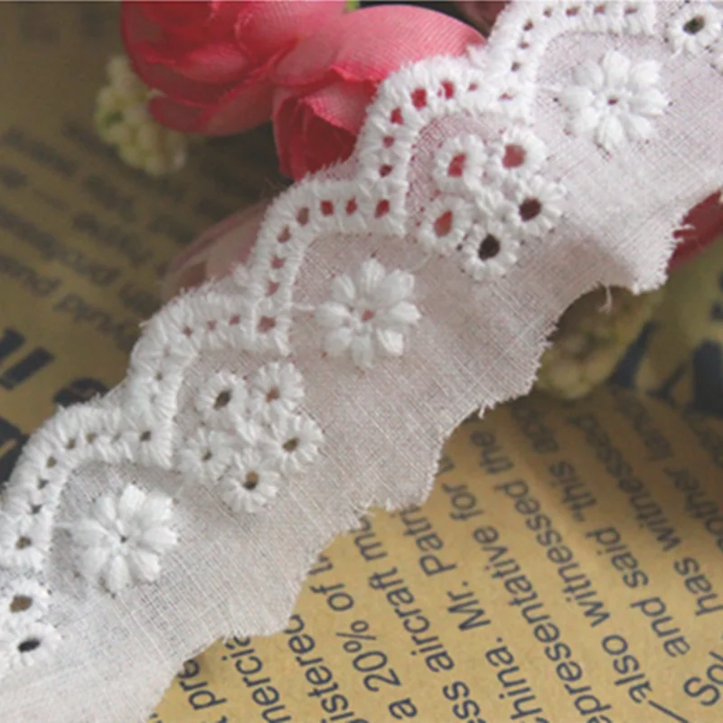 

2 Yard, Floral Embroidered Cotton Lace Ribbon Off White Eyelet Lace Trim Lace Fabric Trimmings White 2.2cm Wide Sewing DIY FL189