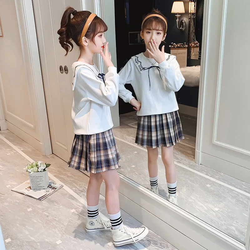 

Spring And Autumn Girls Fashion Suit Girls Lapel Pullover + Pleated Plaid Skirt Two-piece Girl Long Sleeve Top Student Uniform
