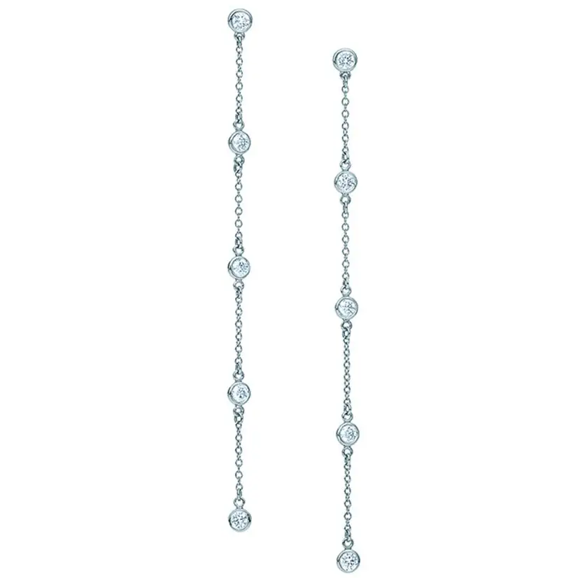 

Light luxury fashion of the noble zircon hanging earrings