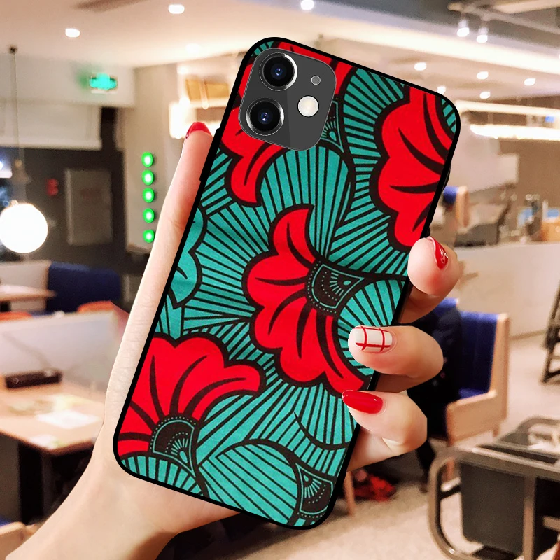 

Designer Phone Case For 12 Pro Mini 11 Pro XS MAX X 6 6S 7 8 Plus Black Cover Silicone Coque Trend African style fabric print