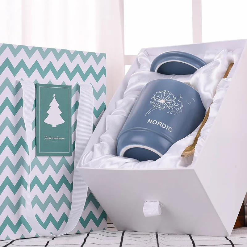 Gift box OUSSIRRO креативные листья одуванчика тема молоко кофе керамика кружки с крышкой и ложкой чистый цвет кружки чашка подарочная коробка - Цвет: Gift box