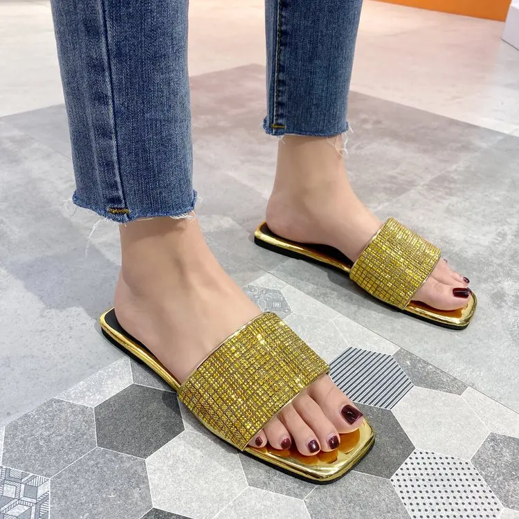 

Spring /summer new 2020 women slippers flat rhinestone outdoor wild beach sandals ladies flip flop square toe slides bling shoes