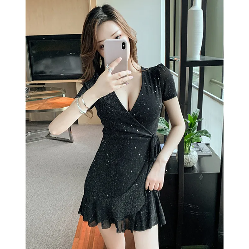 

Real shot 2021 new fashion female slim V-neck ruffled irregular temperament dress