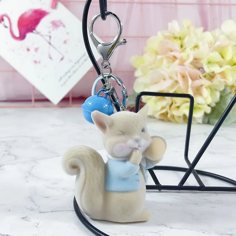 

Ins Cute Flocking Squirrel Keychain Cartoon Animal Lovely Key Chain Children Bag Pendant Accessories Keyring Lovers Gift