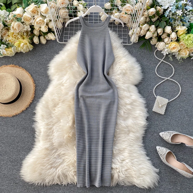 Женское однотонное вязаное платье ALPHALMODA с воротником Хомутом повседневное