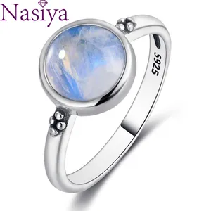 Кольцо женское с лунным камнем, 925, серебряный с лунным камнем
