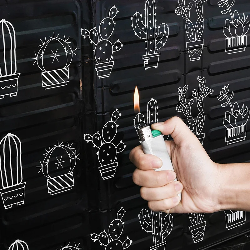 В скандинавском стиле масляная перегородка кухонная плита с защитой от брызг