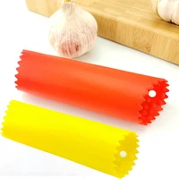 2pcs peeler silicone easy roll tube useful garlic odor free kitchen tool keep garlic skin remover skinner