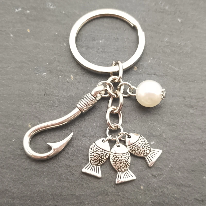 Креативный брелок 26 букв Рыбный крючок жемчужный неправильный кулон Золотая