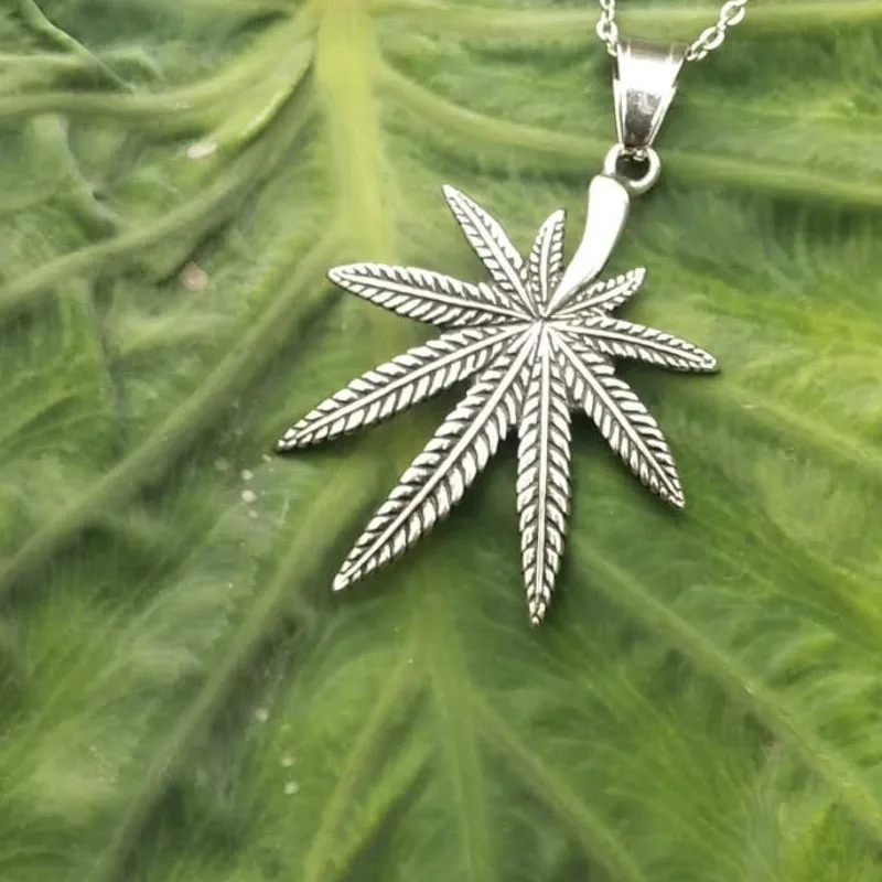 Ожерелье с подвеской в виде кленового листа из нержавеющей стали|Цепочки| |