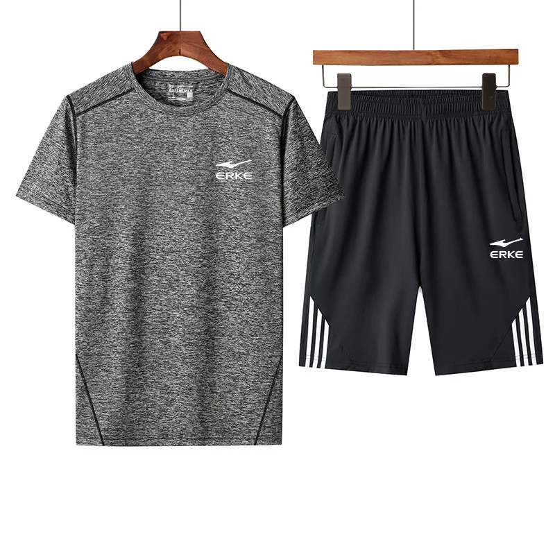 

Sportswear & Accessories