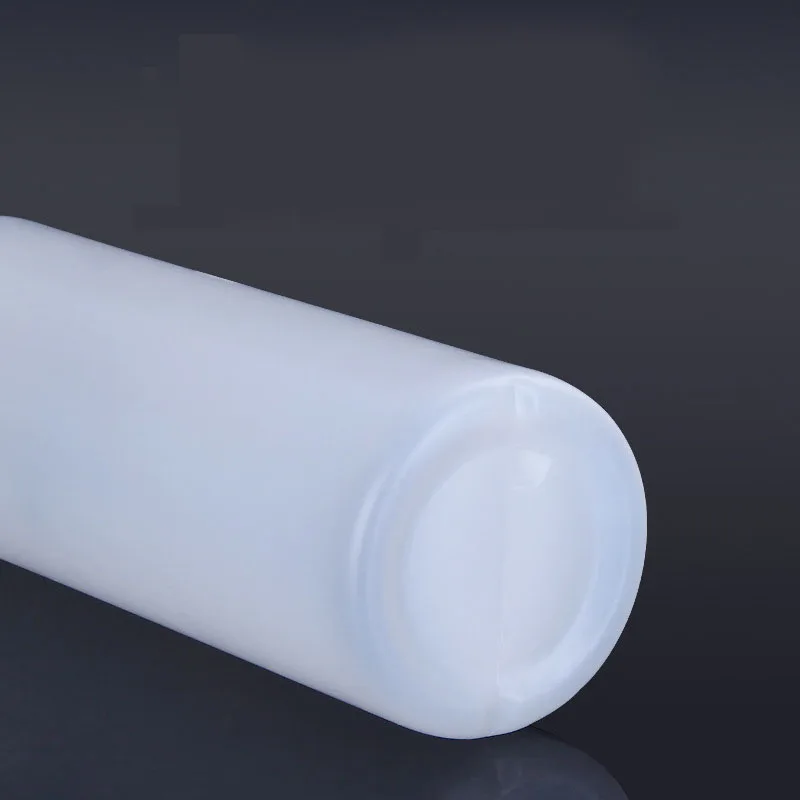 Пластиковая маленькая бутылочка для выдавливания и крышка бутылки контейнер