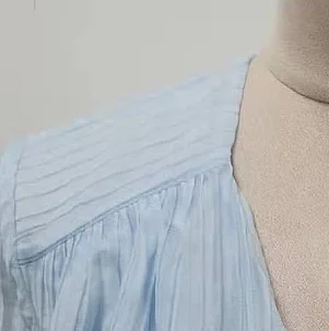 

2021 Spring and Summer V-neck Waist Slimming Sky Blue Pleated Cake Dress