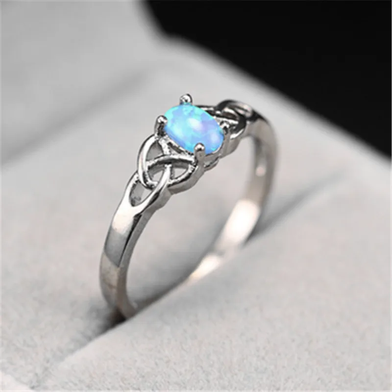 

New Silver Ring Classic Fashion with Round Plated Black Inlaid Opal Hand Jewelry Temperament Women