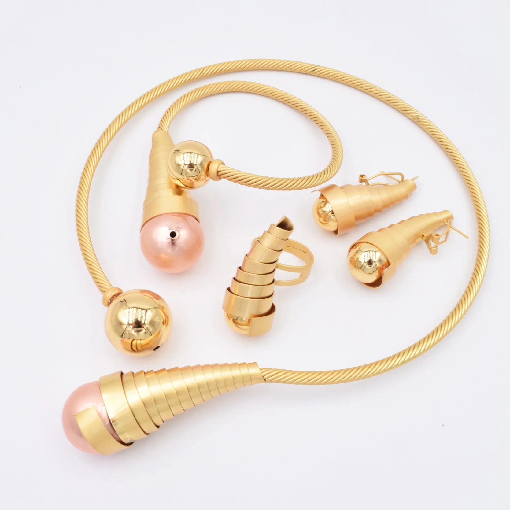 

High Quality Dubai Gold 3color Jewelry Set For Women african beads jewlery fashion necklace set earring jewelry