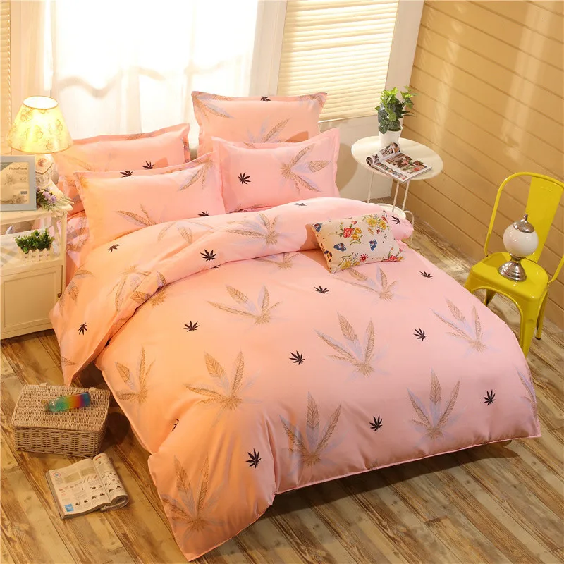 

Пододеяльник набор 3/4 шт. розового цвета с принтом кленовых листьев постельное белье включает простынь и наволочки), стеганое одеяло, размер...