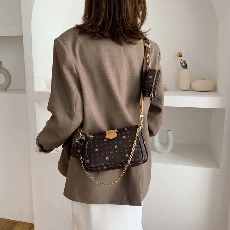 Маленькая универсальная сумка мессенджер Design sense для детей и матерей с цепочкой