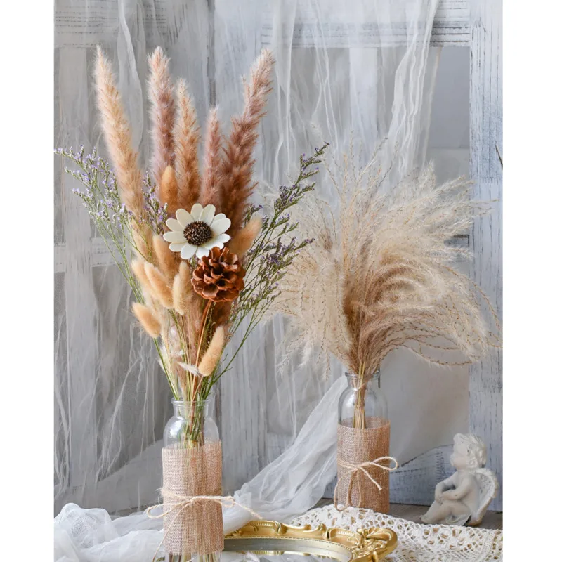 Букет из сушеных цветов камышовое сырье для самостоятельной сборки красные