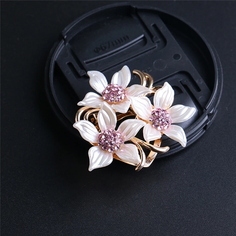

Dual Purpose Alloy Simple Scarf Buckle Brooch Flower Shape Pin Women Ladies Garment Accessories Jewelry Brooch Pin -W128