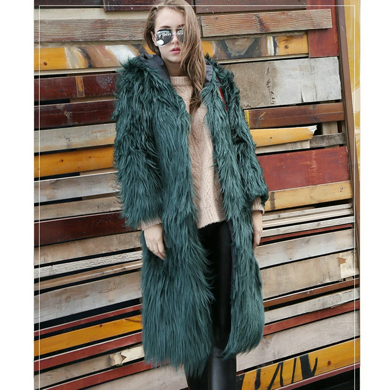 Осенне зимнее новое пальто из искусственного меха темно зеленое лисы Женское