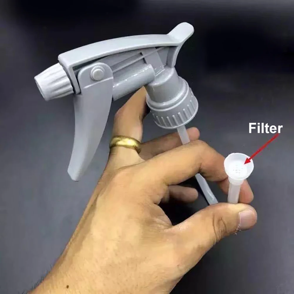 

750mL Spray Bottle Leak Proof Misting Spray Bottle Car Wash Watering Can For Car Cleaning Hand Cleaning Liquid Store Bottle