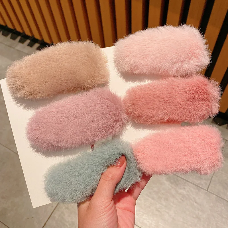 

Winter Women Girls Sweet Soft Faux Fur Ornament Hair Clips Lady Lovely Water Drop Barrettes Hairpins Female Hair Accessories