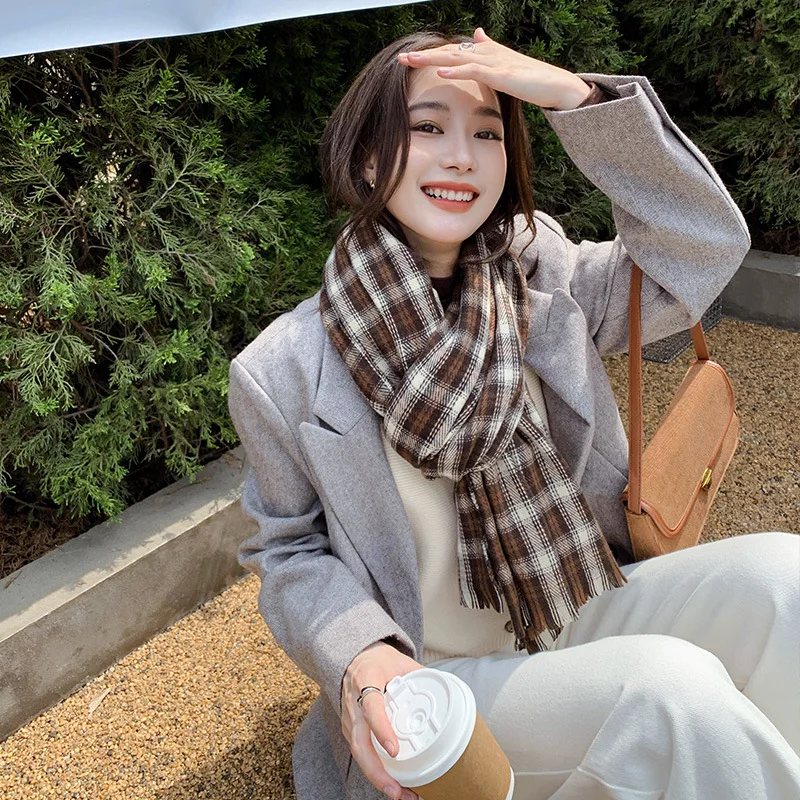 

Imitation cashmere scarf women's autumn and winter Korean version of the all-match color plaid day simple retro warm neck 200*70