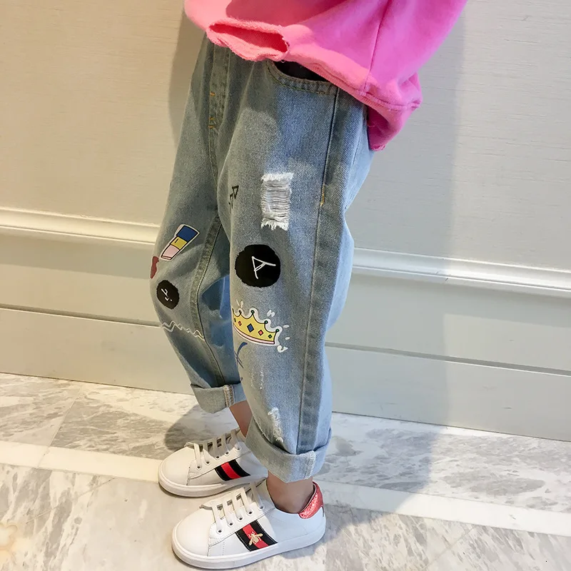 2019 новые осенние джинсы для девочек одежда малышей Детские рваные джинсовые