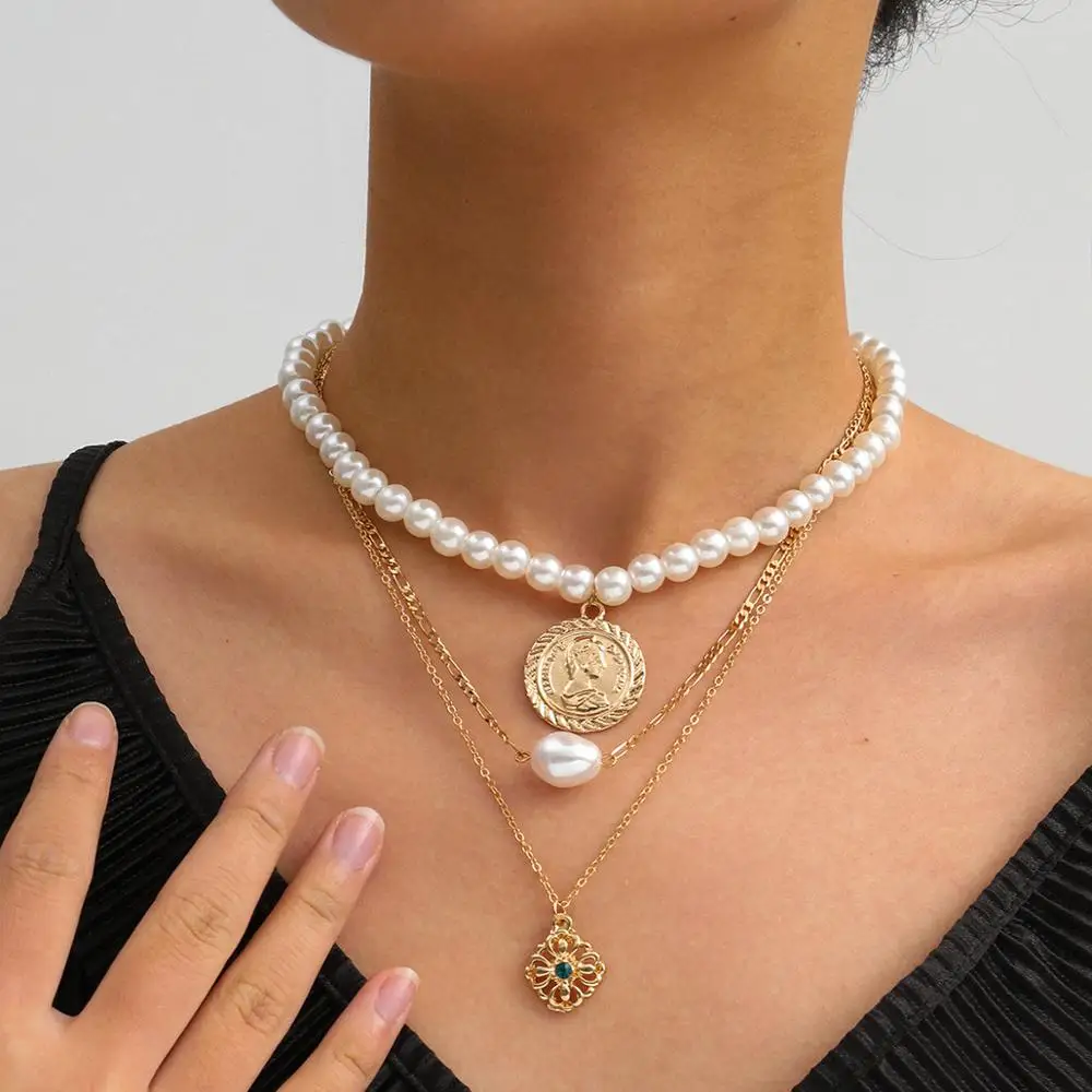 

Multilayer Imitation Pearl Clavicle Necklace Women Gold Color Metal Portrait Coin Pendant Necklaces Girls Fashion Jewelry