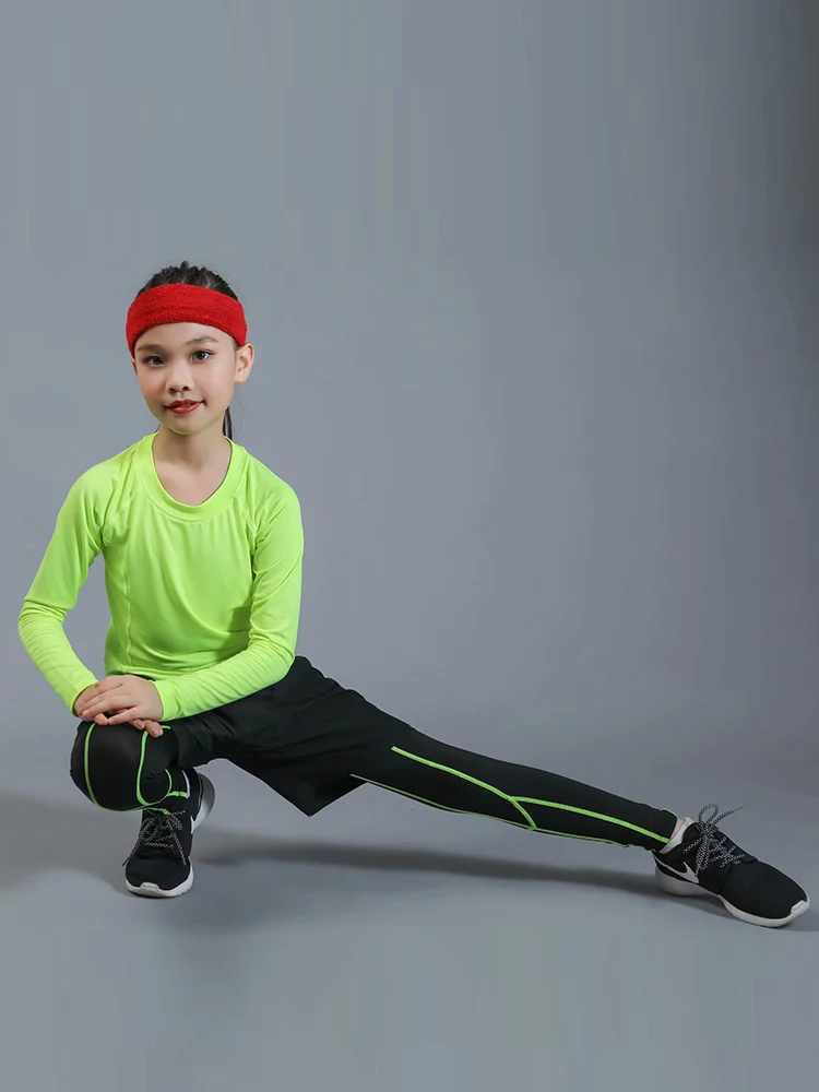 Комплект зимнего термобелья быстросохнущее детское антибактериальное