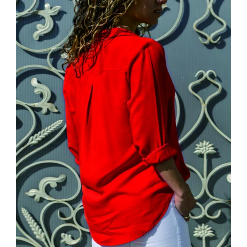 Блузка женская с длинным рукавом однотонная треугольным вырезом офисная