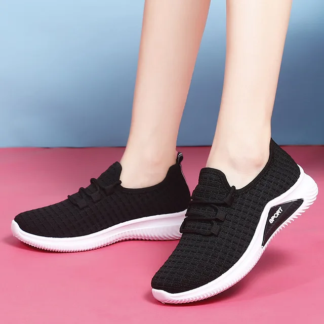 Женская повседневная обувь модные дышащие кроссовки на плоской подошве со