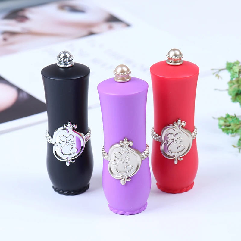 

1pcs Empty Lipstick Tube Palace Style DIY Lip Balm Stick Refillable Bottle Container Makeup Tools Accessories Women Beauty