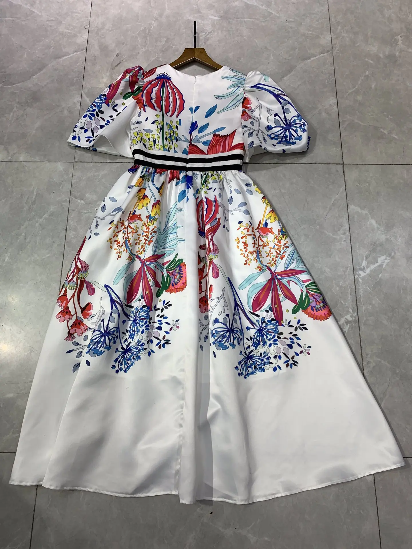 

Runway High Street Fashion Prom Dress Women Short Sleeve Multi Flower Print Mid Calf Length Mujer Party Vestidos