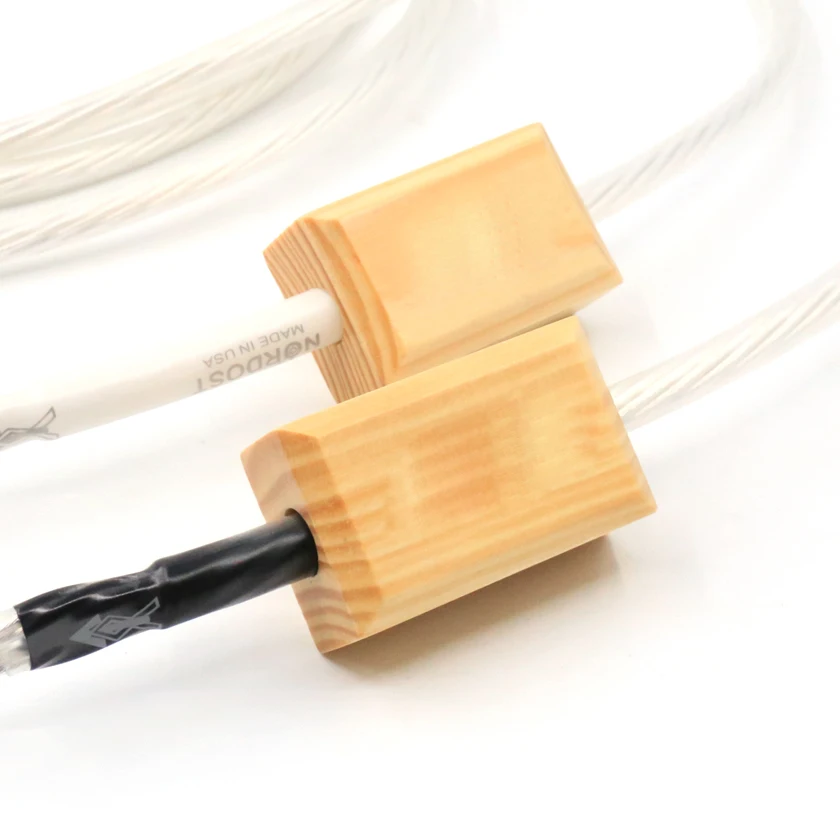 

Hifi Audio Nordost Odin 2 Silver Speaker Cable Banana Plug speaker wire