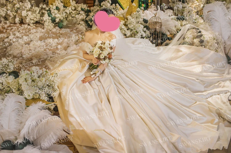 Бохо атласное свадебное платье Swanskirt с открытыми плечами А-силуэта с карманами на молнии платье невесты по индивидуальному заказу Vestido de Noiva TZ23