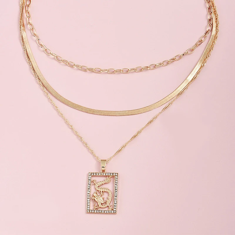 Комплект классических женских ожерелий 3 шт./компл. квадратная резная подвеска в