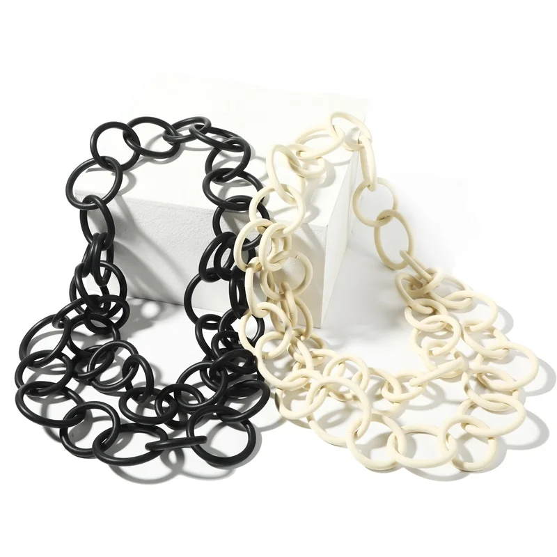 

Handmade Classic Style Women Necklaces Vintage Silicone Sweater Chains Luxury Jewellery Clothes Accessories for Women Necklaces