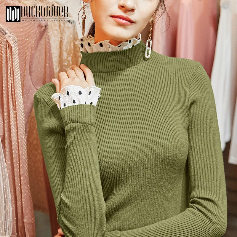 Женский трикотажный пуловер в горошек с высоким воротником и длинным рукавом |