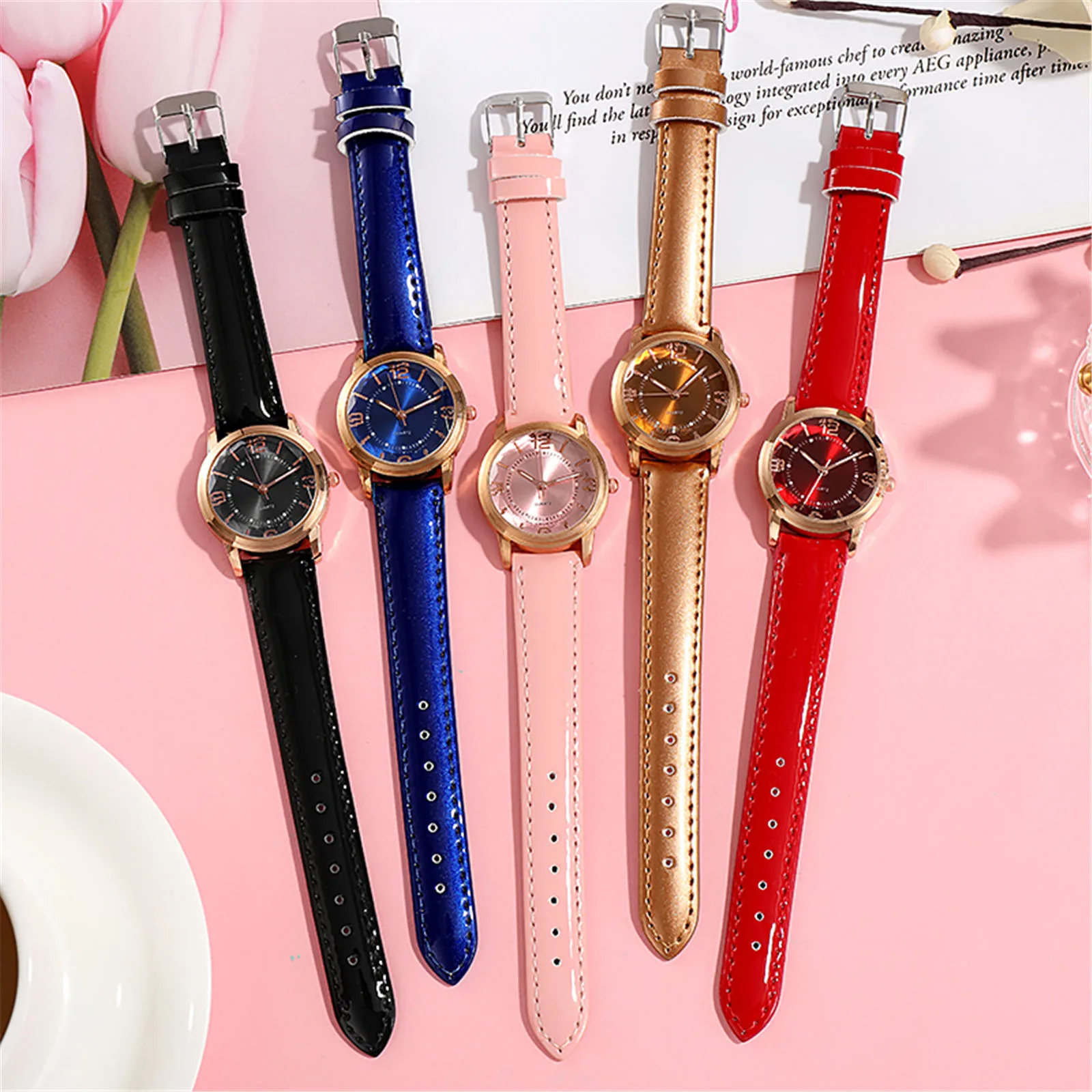 

Luminous Ladies Simple Exquisite Watch Leather Strap Multi-Color Female Fashion Clock Classic Backlight Casual Watch Woman Gifts